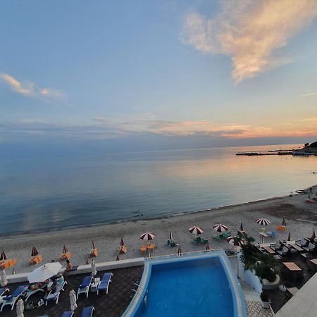 Sea&Sun&Sand Luxury Apartment In Durrës Exterior foto