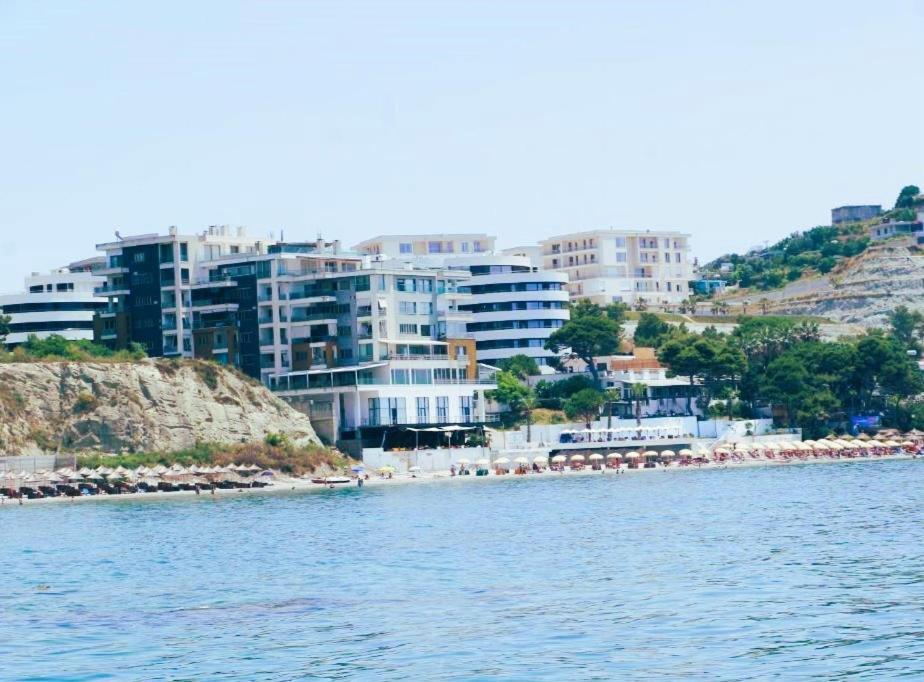 Sea&Sun&Sand Luxury Apartment In Durrës Exterior foto